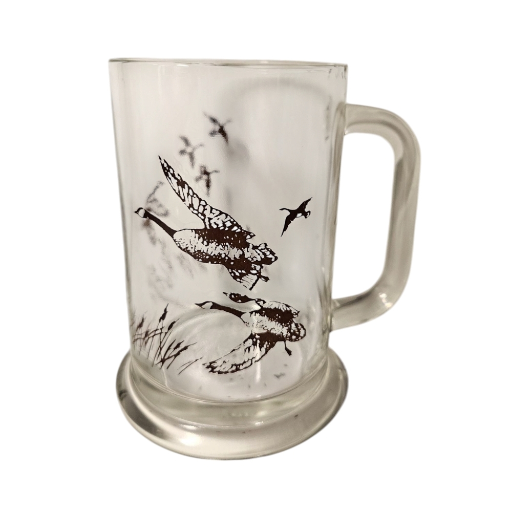 Vintage Avon 1982 Canadian Geese - Goose Hunting Beer Mug